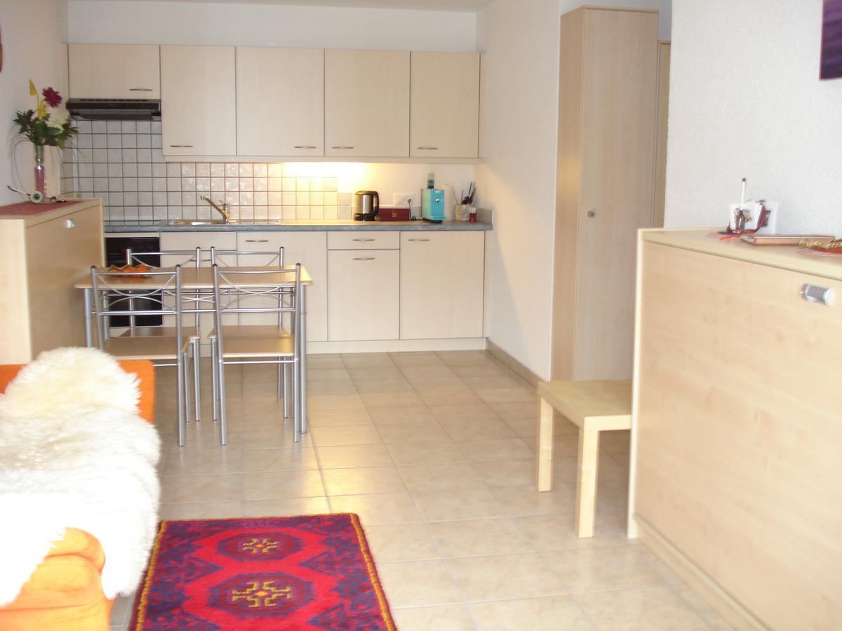 Ferienwohnung Lenggenhager Plantzette Σιέρε Εξωτερικό φωτογραφία